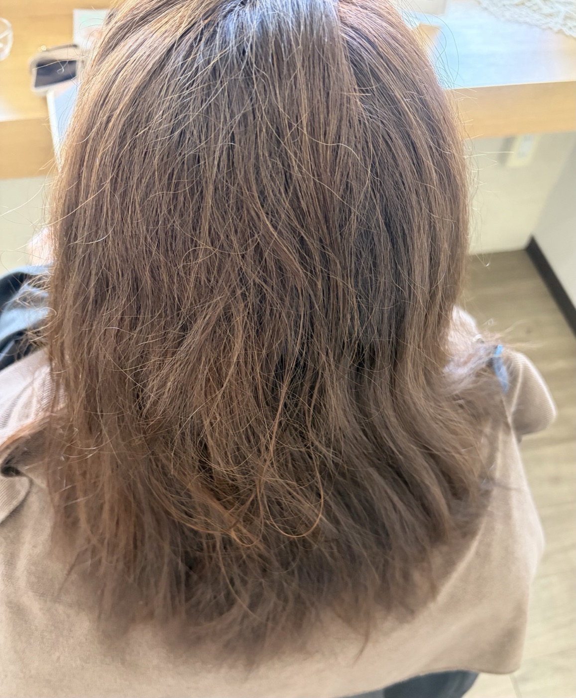 縮毛矯正施術前